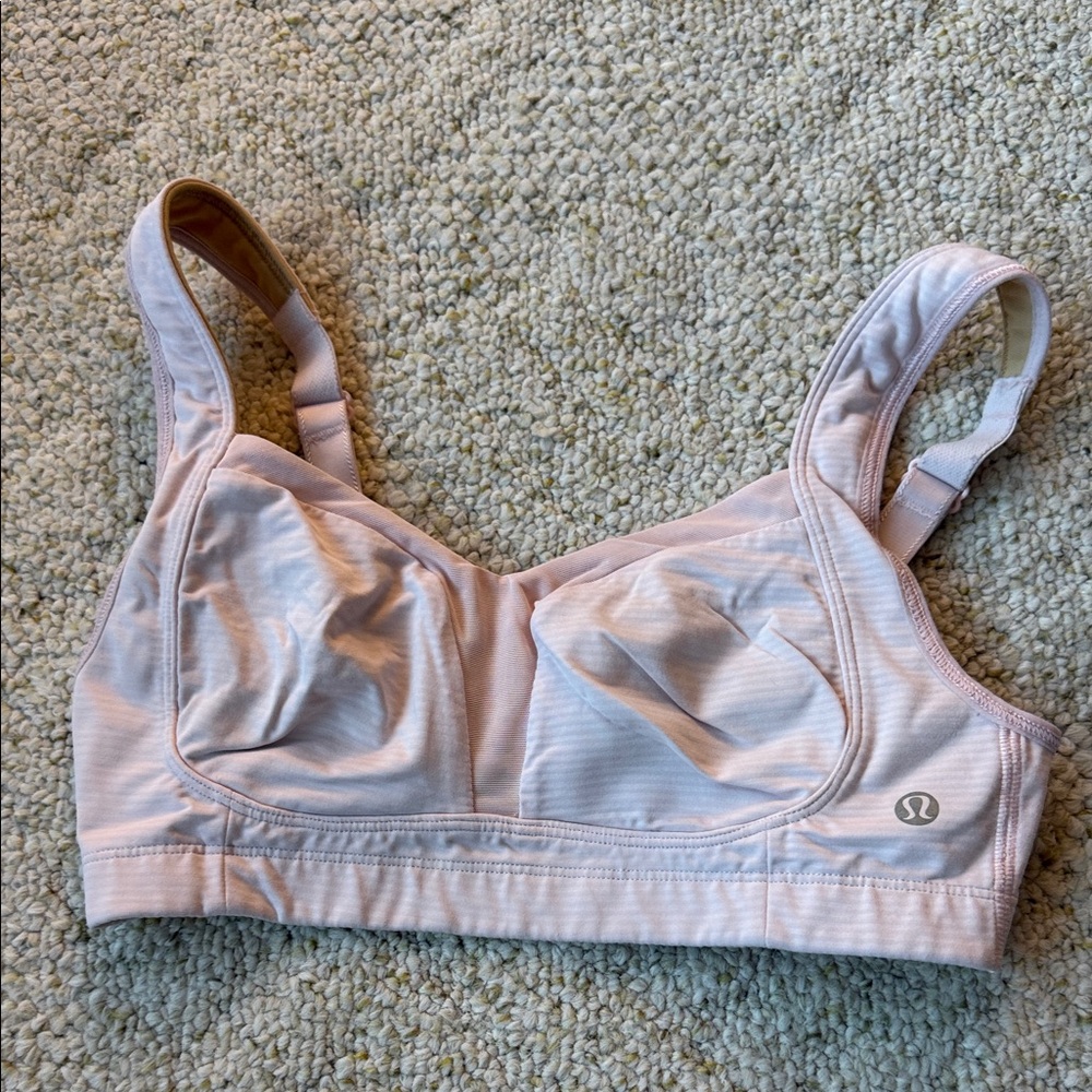 Lululemon bra light pink sz 32C